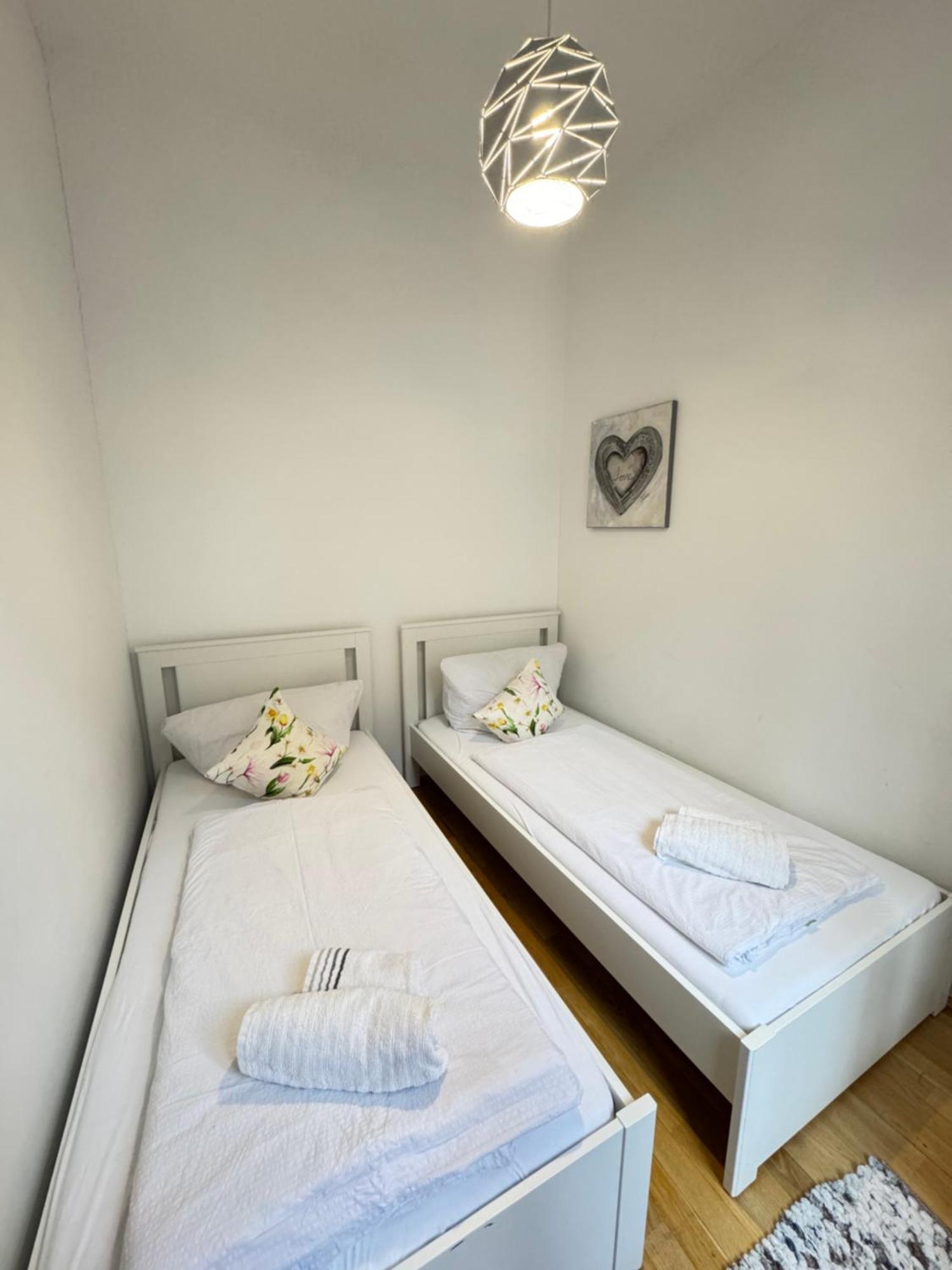 Charming Flat&Balcony near CentralStation Apt 5 Wiedeń Zewnętrze zdjęcie