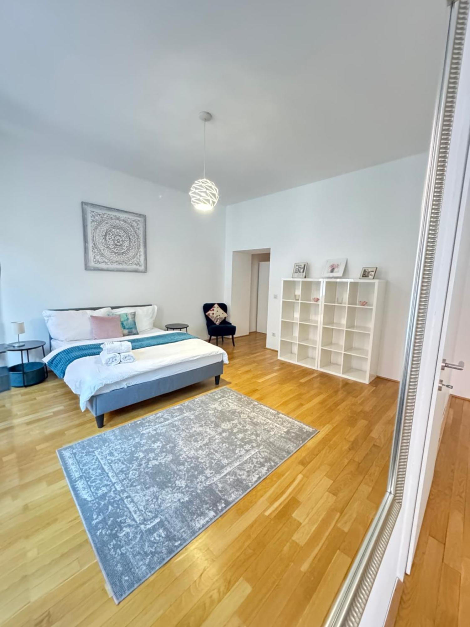 Charming Flat&Balcony near CentralStation Apt 5 Wiedeń Zewnętrze zdjęcie